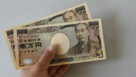 Japanese 10,000 yen banknotes arranged for a photograph in Tokyo, Japan, on Friday, May 10, 2024. The Bank of Japan offered to purchase a smaller amount of government bonds in a regular operation on May 13 than it did on April 24 as it seeks to reduce its presence in the country’s debt market. Photographer: Noriko Hayashi/Bloomberg