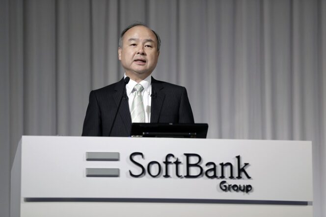 
					Masayoshi Son, chairman and chief executive officer of SoftBank Group Corp., speaks during a news conference in Tokyo, Japan, on Wednesday, Feb. 12, 2020. In a sign of continuing struggles with its startup investments, SoftBank lost money again in its Vision Fund, one quarter after the Japanese company posted a record quarterly loss driven by the meltdown at WeWork. Photographer: Kiyoshi Ota/Bloomberg