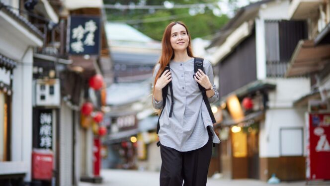 
					Mitos vs Fakta: Benarkah Jepang Tidak Ramah untuk Turis yang Tidak Bisa Bahasa Jepang?