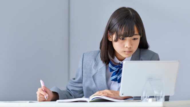 
					Mengapa Bahasa Jepang Sulit Dipelajari? Tantangan dan Solusinya
