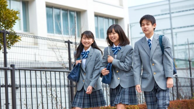 
					Jalan Kaki Sebagai Budaya: Kenapa Orang Jepang Lebih Suka Berjalan?