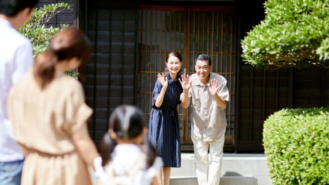 
					Aisatsu: Pentingnya Sapaan dalam Kehidupan Sehari-hari di Jepang
