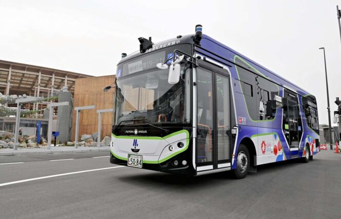 
					Bus Otomatis untuk Expo 2025 Osaka Tabrak Tembok, Operasi Dihentikan Sementara