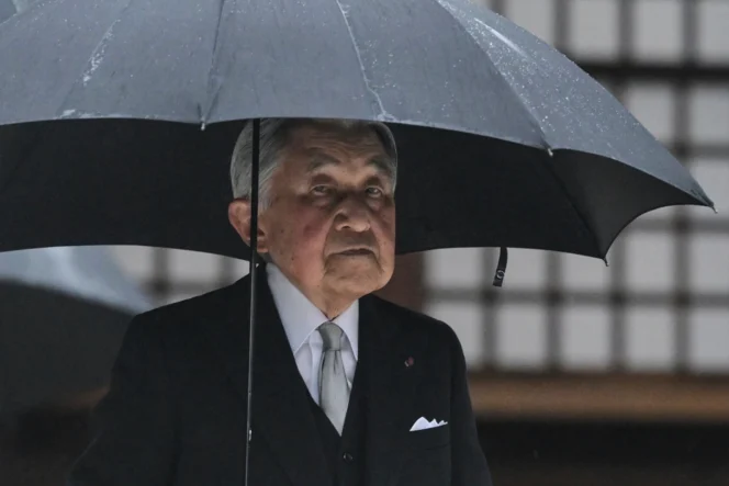 
					Kondisi Jantung Memburuk, Kaisar Emeritus Akihito Dirawat di Rumah Sakit