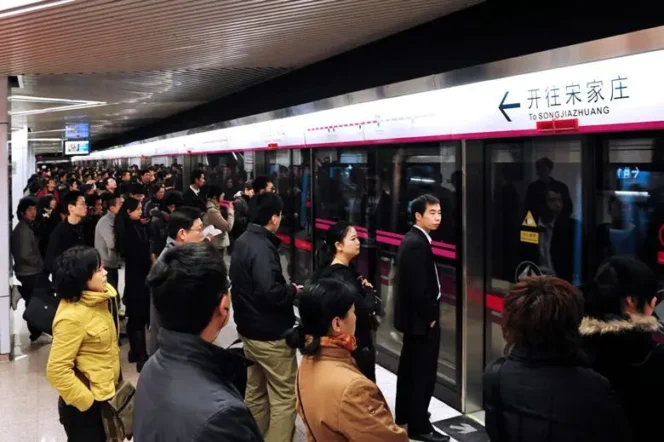 
					Warga Jepang Diserang Saat Jalan Bersama Anak di Stasiun Suzhou, China