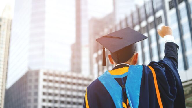 
					Kementerian Pendidikan Setuju Akan Batasi Bantuan Hidup Mahasiswa Phd Hanya untuk WN Jepang Mulai 2027