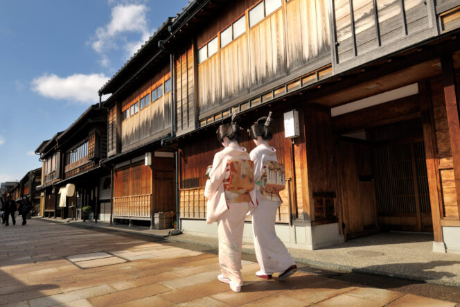 
					🌸 Bukan Cuma Tokyo: 7 Kota ‘Kecil’ Jepang yang Worth It Banget Dikunjungi