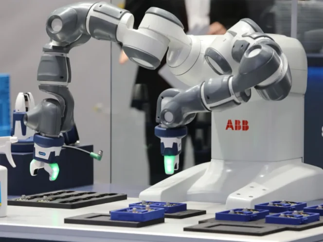 
					SoftBank Akuisisi Bisnis Robot ABB Rp85 Triliun Demi Wujudkan “Super AI”
