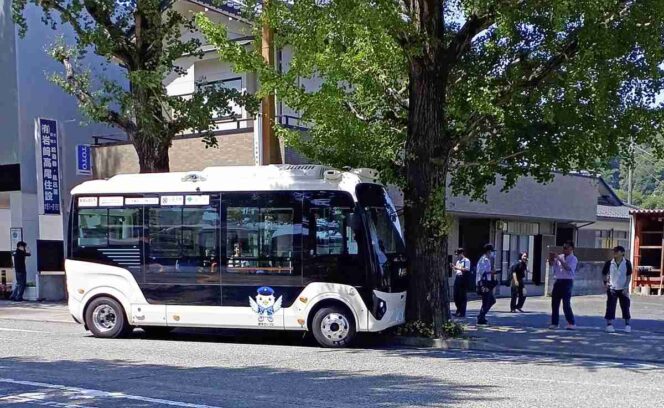 
					Otoritas Ungkap Penyebab Bus Tanpa Sopir di Tokyo Tabrak Pohon Akibat Kesalahan Sistem Navigasi
