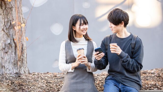 
					Survei: Anak Muda Jepang Makin Positif soal Pacaran dan Pernikahan