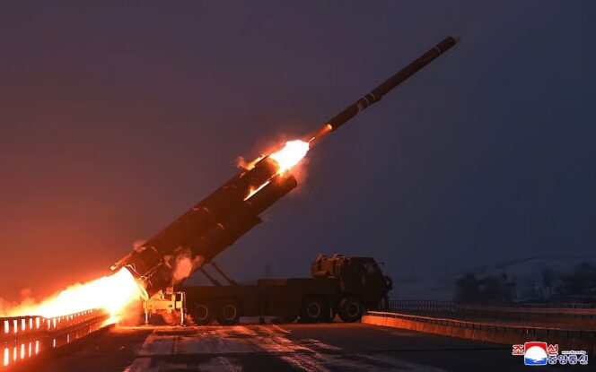 
					Korea Utara Luncurkan Dua Rudal Balistik ke Laut Jepang, Pemerintah Jepang Layangkan Protes Keras