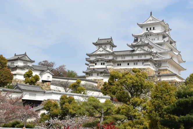 
					Kyoto Naikkan Pajak Penginapan hingga 10.000 Yen, Himeji Castle Juga Naikkan Harga Tiket untuk Turis Nonresiden