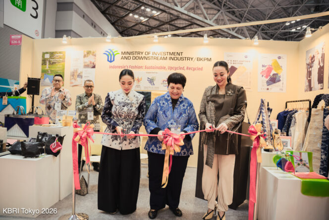 
					Paviliun Indonesia Hadir di Fashion World Tokyo 2026, Raih Penghargaan Desain Jepang