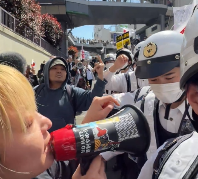 
					Warga Lokal Demo Terkait Tolak Rencana Pembangunan Masjid di Fujisawa Prefektur Kanagawa Jepang