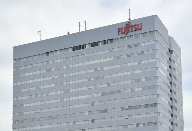
					Fujitsu Mulai Jual Global Chip AI Buatan Jepang “Monaka” Mulai November