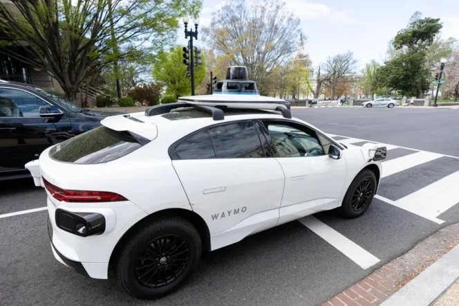 
					Toyota dan Waymo Siapkan Taksi Tanpa Sopir di Jepang Mulai 2027
